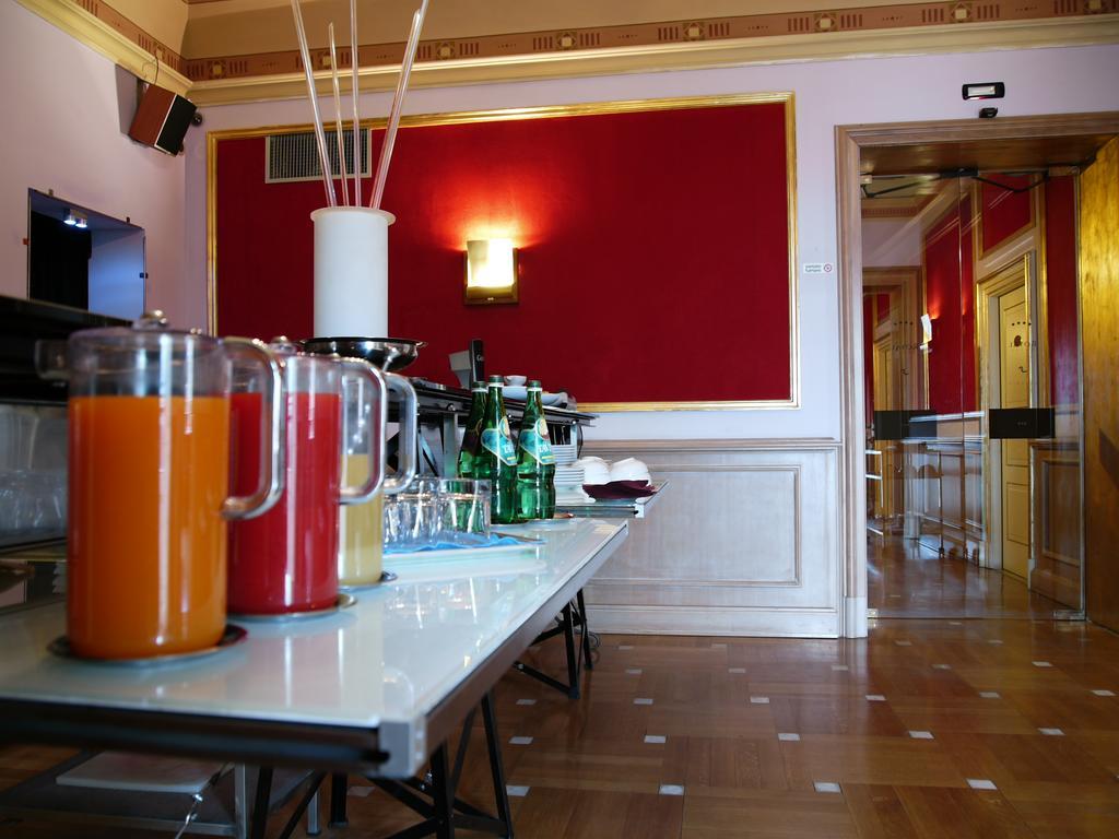 Hotel Royal
